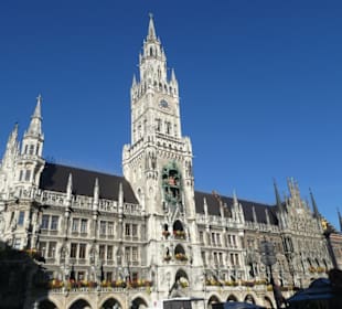 Neues Rathaus: Blick vom Marienplatz