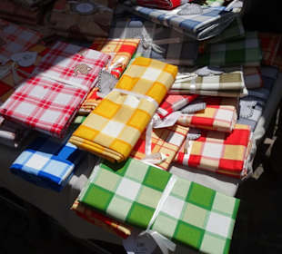 Rundgang über den Wochenmarkt von Tempio Pausania