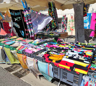Impressionen vom Wochenmarkt Saint-Cyprien-Plage