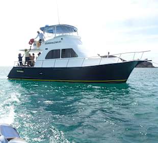 Unser Boot vom Schlauchboot aus gesehen