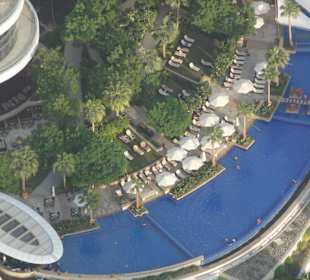 Blick auf das Hotel gegenüber