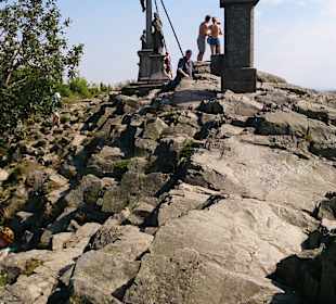 Unterm Gipfel der Milseburg