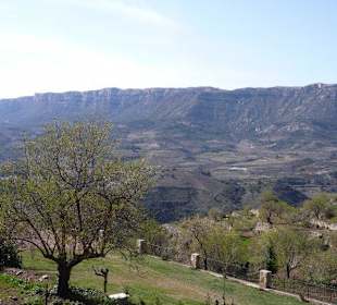 Viñedos, monasterios y paisajes preciosos