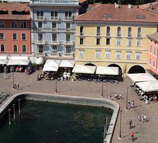 Rundumblick vom Torre Apponale