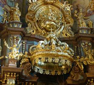 Detail oben des Altars