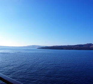 Santorin selbst im Bild Landschaft, Stadt