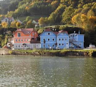 Orte am Flussufer (in der Wachau)