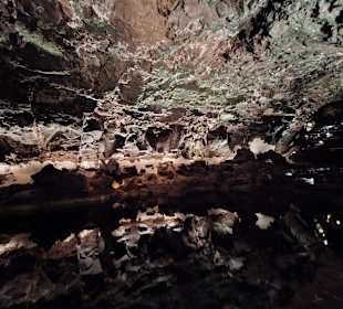 Höhle