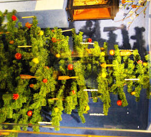 Alter Weihnachtsbaum Deko