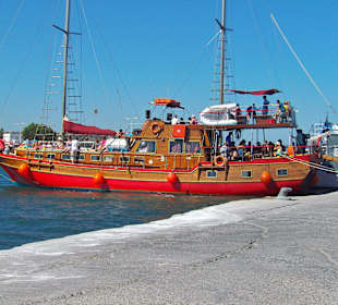 Ausflugsschiff von Mastichari