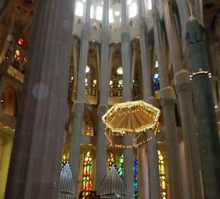 Innenraum der Sagrada Familia