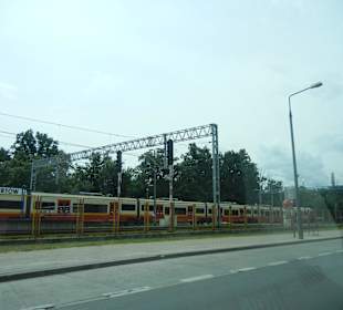 Rembertów Bahnhof Zugeinfahrt