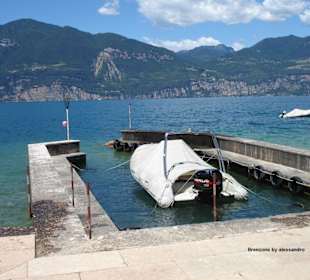 Strandpromenade in Brenzone: "Hafen"!