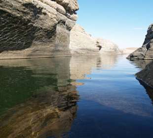 Badewanne in der Wüste