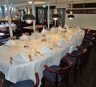 Im Bordrestaurant der Rickmer Rickmers