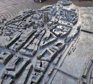 Ansichten vom Blinden-Stadtmodell Bremen
