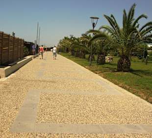 Evrenseki an der Promenade entlang