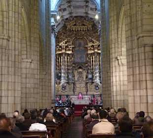 Karfreitagsgottesdienst in der Kathedrale Sé