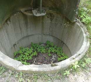 Eingegrabener Panzer