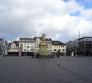 Rund um den Marktplatz