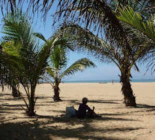 Strandverkäufer macht Pause
