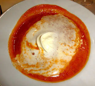 Indische Currysuppe mit Sahnehaube
