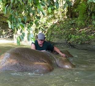 Baden mit Mae Bungne