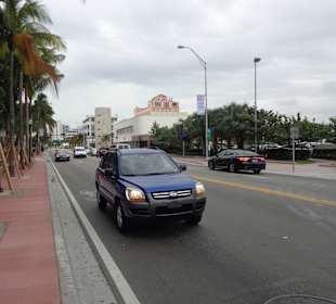 Blick auf die Collins Avenue
