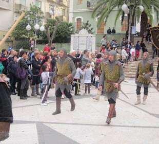 Mittelalterlicher Umzug in Villaputzu