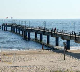 Nur 150 m vom Hotel ist die Seebrücke gelegen