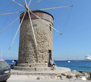 Rhodos - Mandraki větrný mlýn