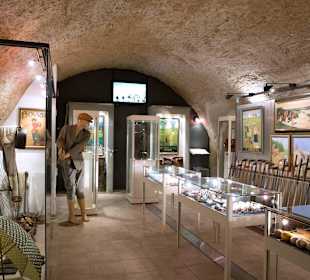 Historisches Kellergewölbe, frühes 13. Jahrhundert