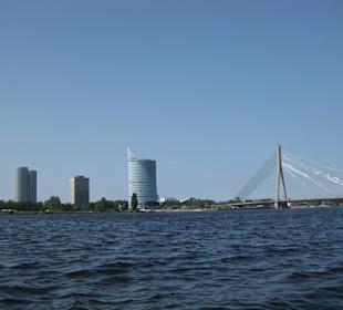 Riga vom Wasser aus