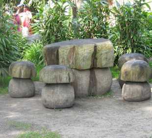 Area sosta a forma di. funghi!