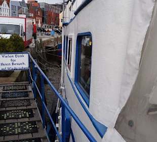 Aufgang zum Schiff
