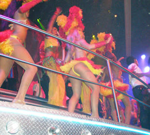 Coco Bongo Show