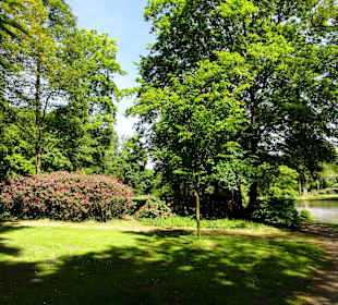 Spaziergang durch die Graftanlagen