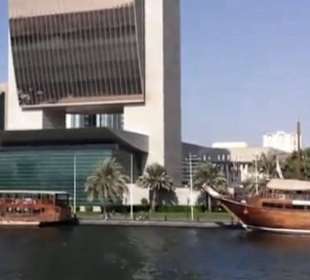 Fahrt mit der Dau auf dem Dubai Creek