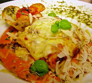 Hausgemachte Lasagne aus unserer Küche