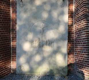 Epitaph an der Außenwand