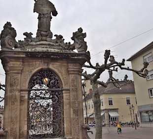 Johannes-Nepomuk-Brunnen