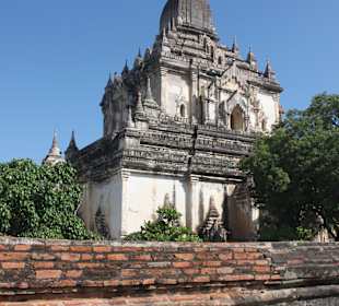 Eine der 200 Pagoden