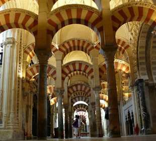 Im Inneren der Mezquita de Córdoba