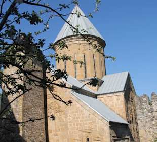 Festung Ananuri - Maria Himmefahrt Kirche