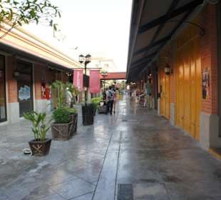 Markthallen noch leer