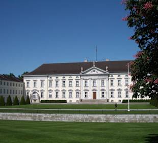 Blick auf das Schloss Belevue