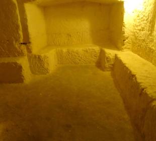 In den Katakomben unterwegs