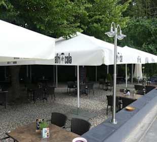 Biergarten / Cafe