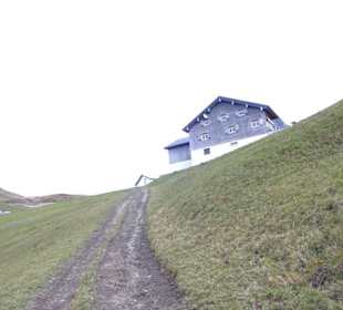 Uga-Alp Rundweg