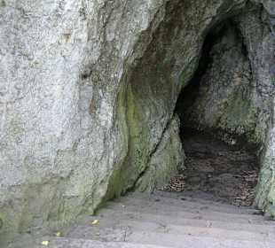 Höhle